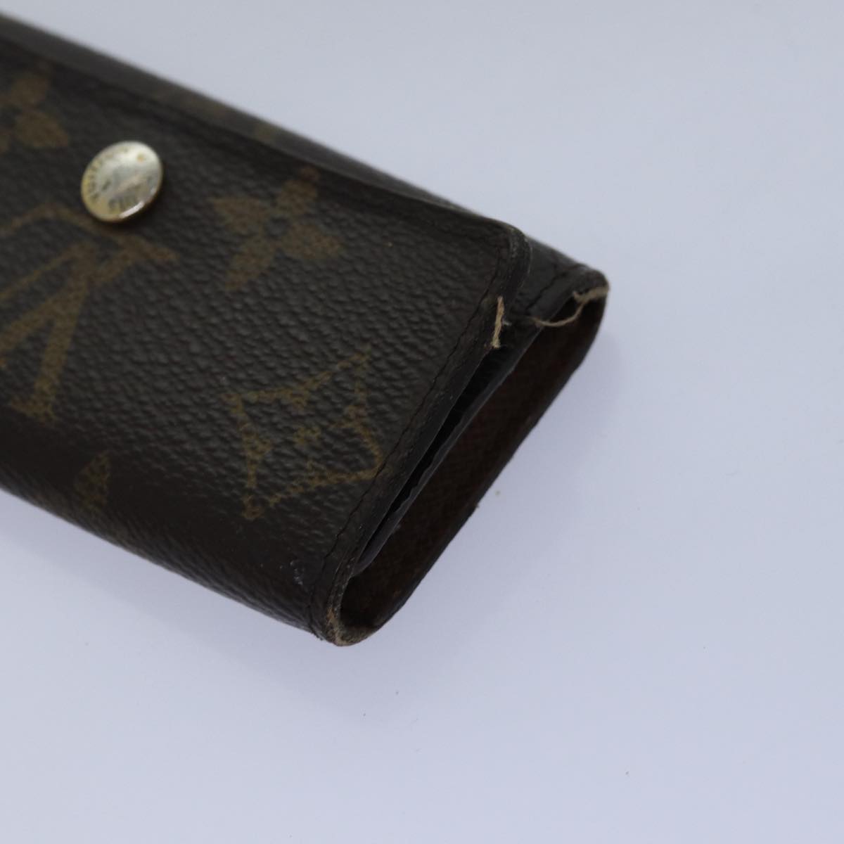 LOUIS VUITTON Monogram Key Case 8Set LV Auth fm3487