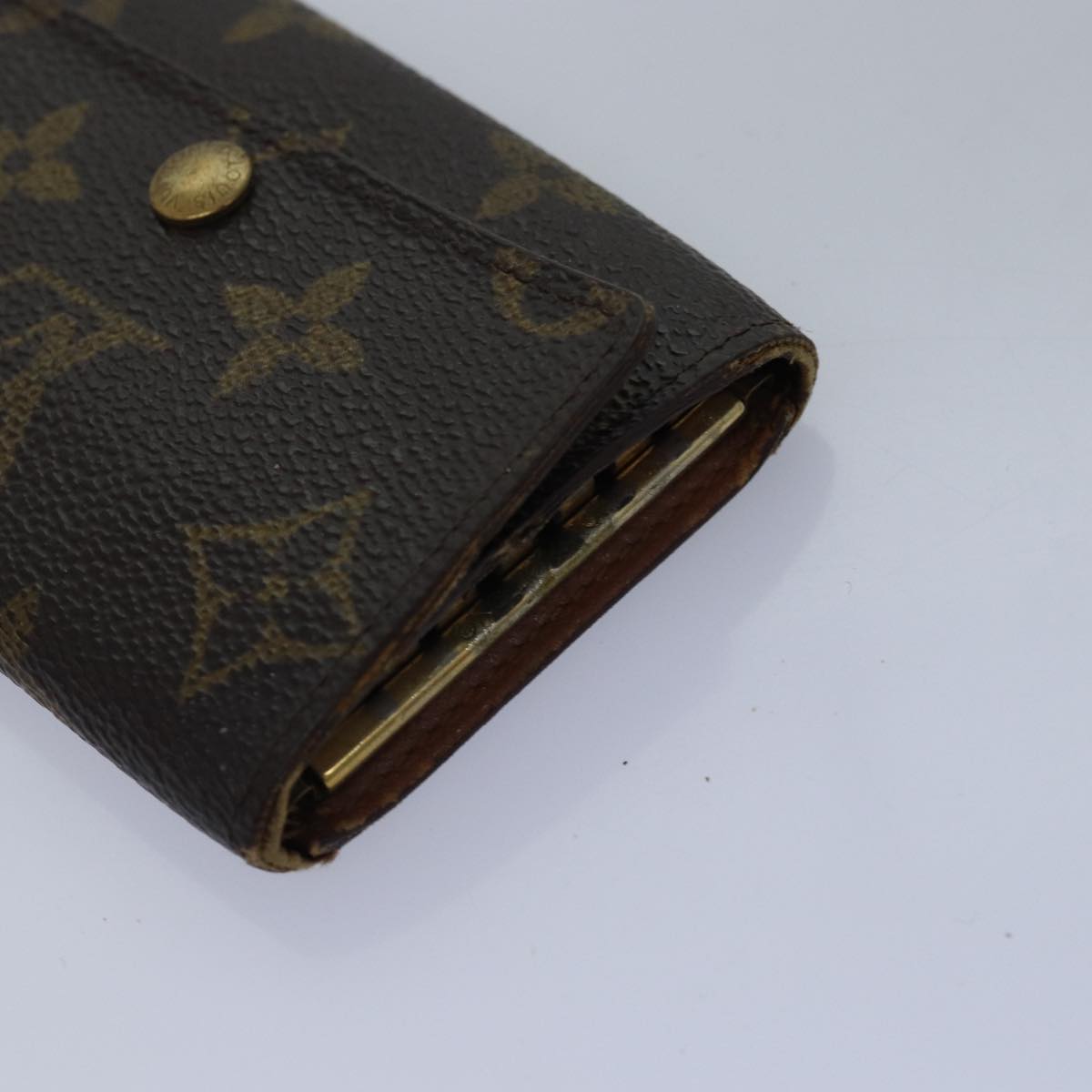 LOUIS VUITTON Monogram Key Case 8Set LV Auth fm3487