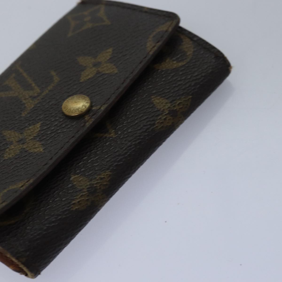 LOUIS VUITTON Monogram Key Case 8Set LV Auth fm3487