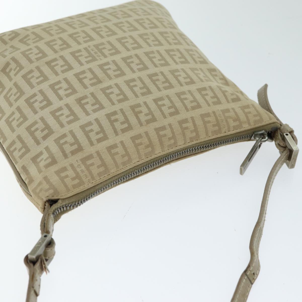 FENDI Zucchino Canvas Shoulder Bag Beige Auth fm3513