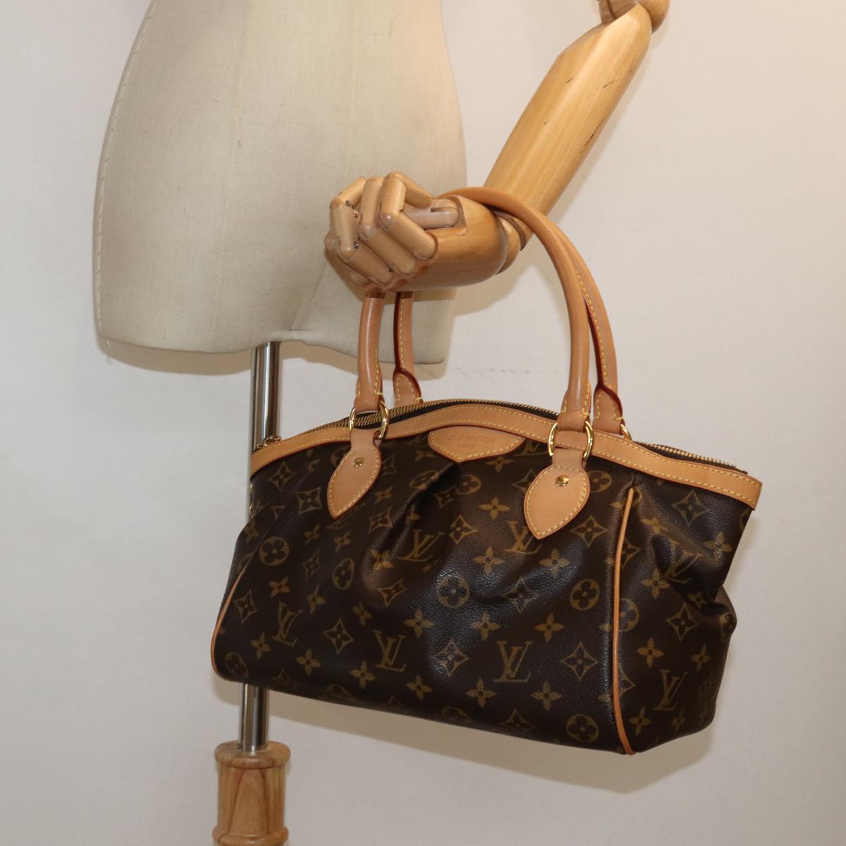 LOUIS VUITTON Monogram Tivori PM Hand Bag M40143 LV Auth fm3550A