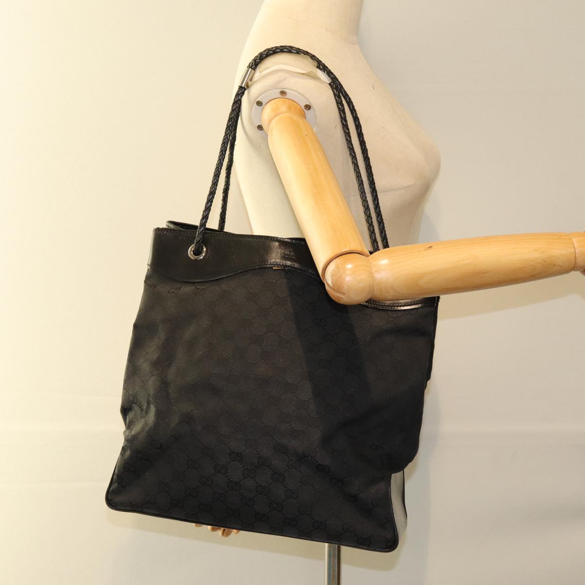 GUCCI GG Canvas Tote Bag Black Auth fm3557