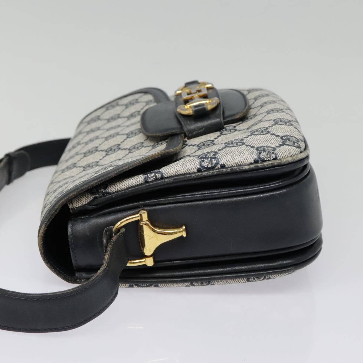 GUCCI GG Supreme Shoulder Bag PVC Leather Navy Gold Auth fm3802