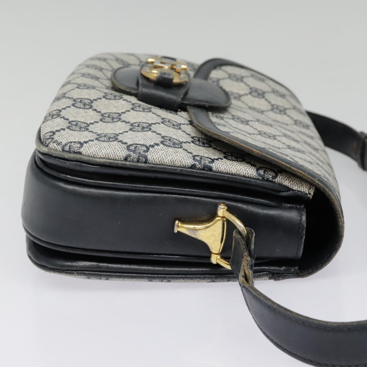 GUCCI GG Supreme Shoulder Bag PVC Leather Navy Gold Auth fm3802