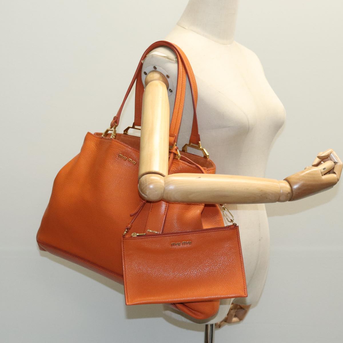 Miu Miu Tote Bag Leather Orange Gold Auth fm3950