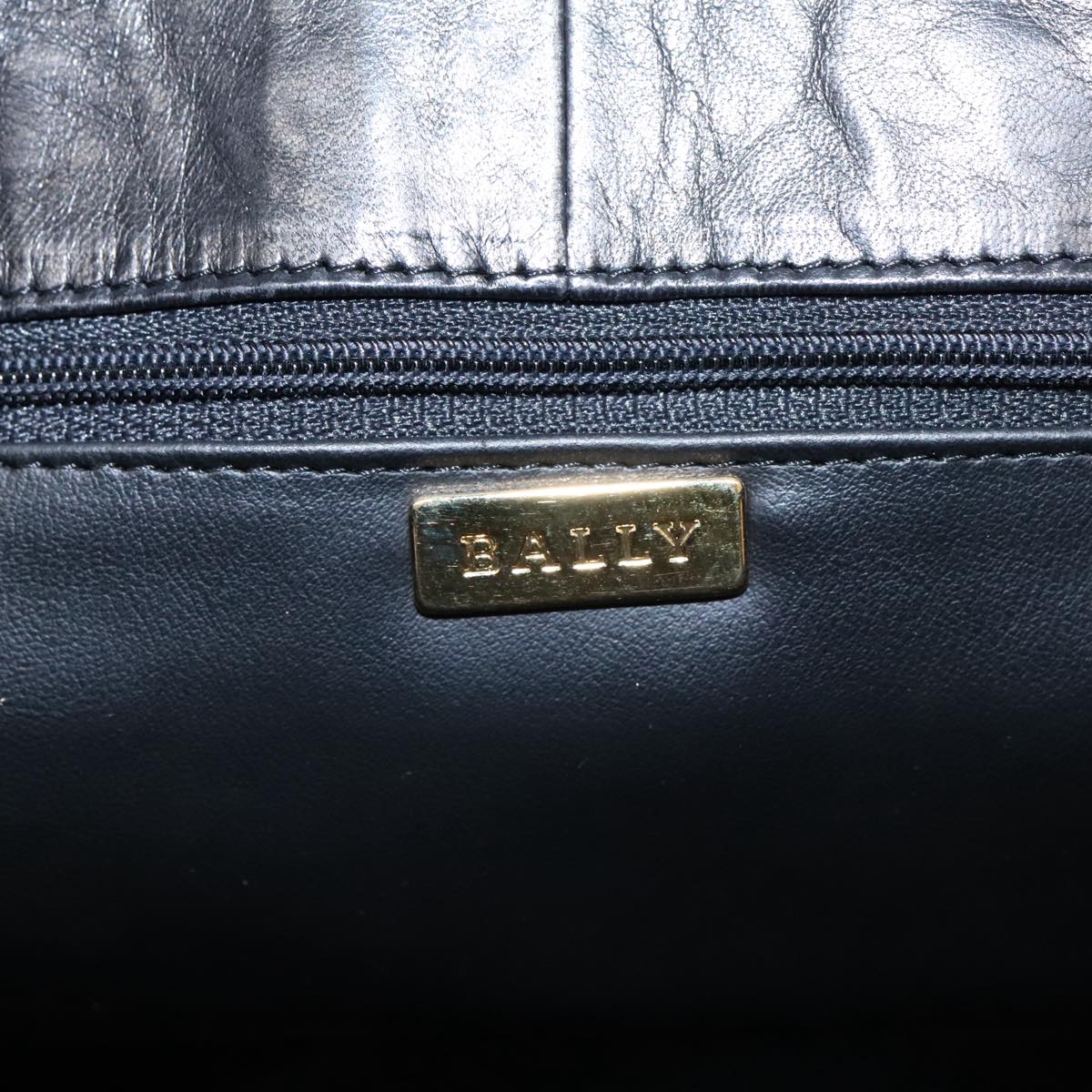 BALLY Chain Shoulder Bag Leather Black Gold Auth fm3969