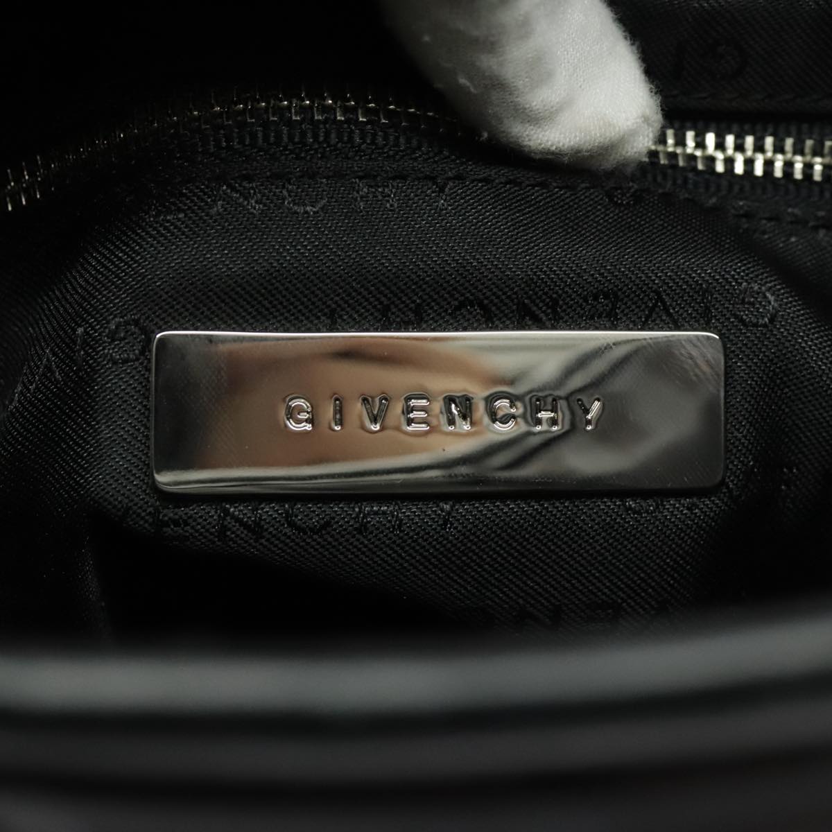 GIVENCHY Shoulder Bag Nylon Leather Black Silver Auth fm3991