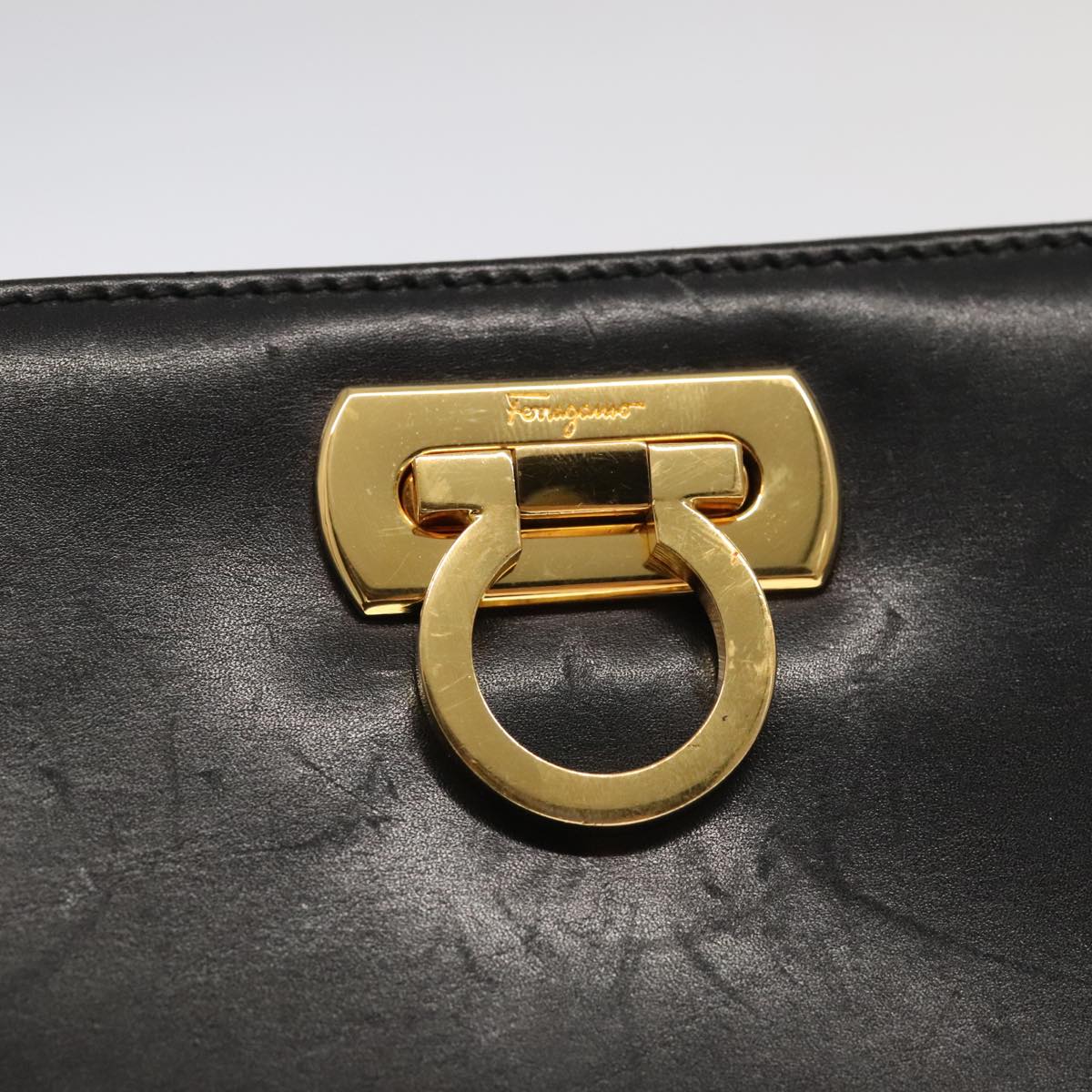 Salvatore Ferragamo Gancini Chain Shoulder Bag Leather Black Gold Auth fm4054