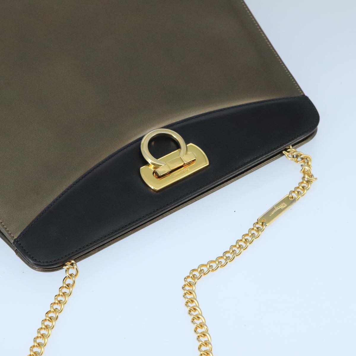 Salvatore Ferragamo Gancini Chain Shoulder Bag Patent Bronze Gold Auth fm4138