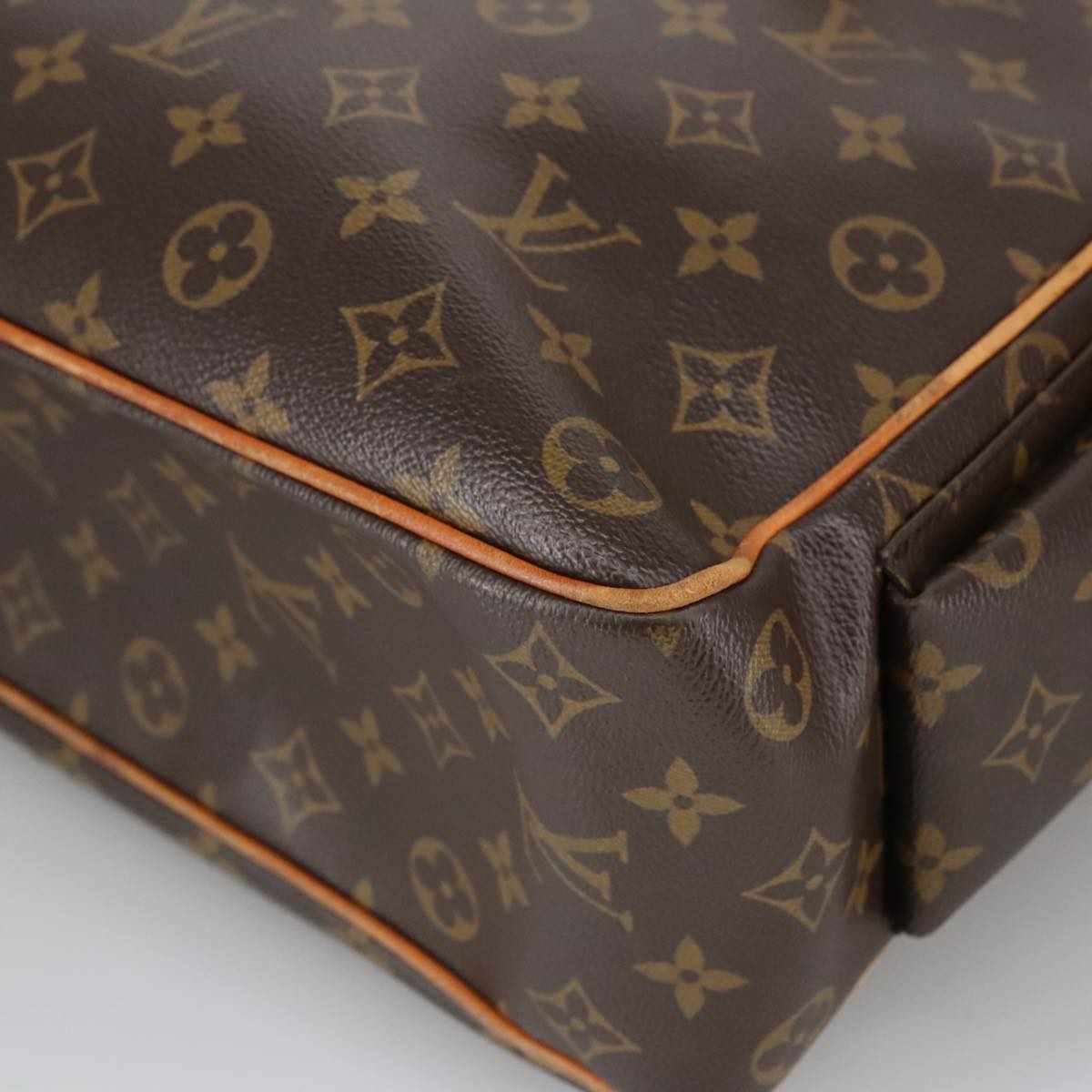 LOUIS VUITTON Monogram Multipli Cite Shoulder Bag M51162 LV Auth fm4160