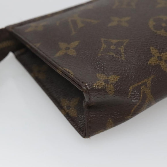 LOUIS VUITTON Monogram Poche Toilette 15 Pouch M47546 LV Auth fm4425