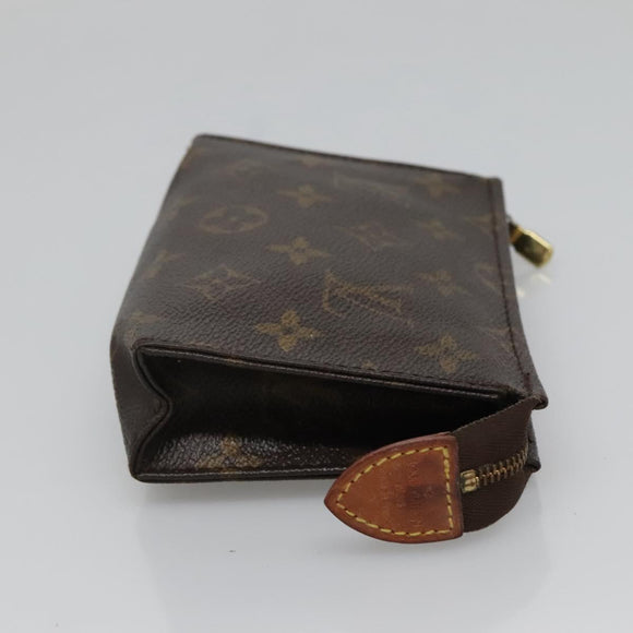 LOUIS VUITTON Monogram Poche Toilette 15 Pouch M47546 LV Auth fm4425