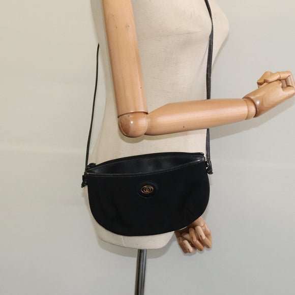 GUCCI GG Canvas Shoulder Bag Black Gold 904 02 020 Auth fm4427