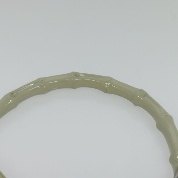 GUCCI Bamboo Shoulder Bag Patent leather Beige 001 2058 3007 Auth fm4523