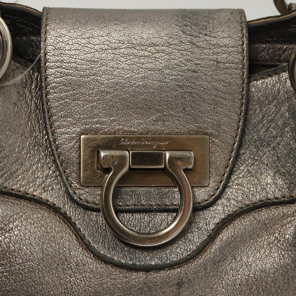 Salvatore Ferragamo Gancini Marissa Shoulder Bag Leather Silver Auth fm4685