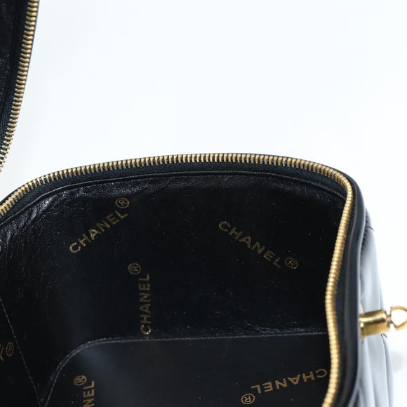 CHANEL Matelasse Vanity Hand Bag Patent leather Black Gold CC Auth fm4820V