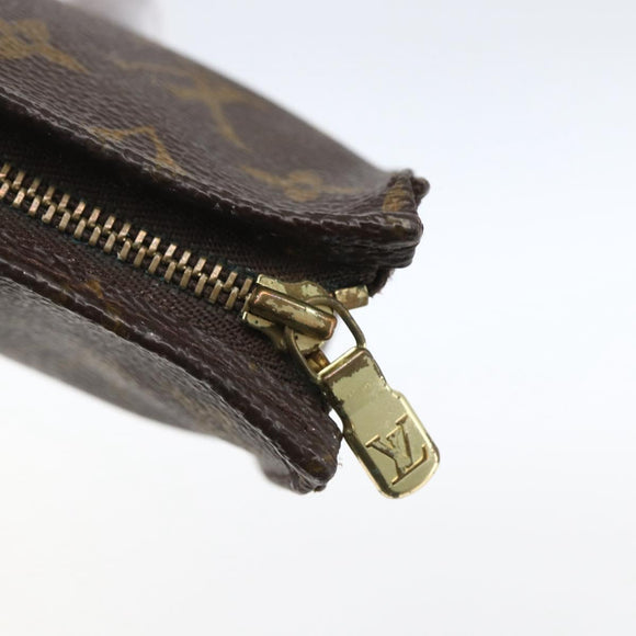 LOUIS VUITTON Monogram Poche Toilette 15 Etui M47546 LV Auth fm5107
