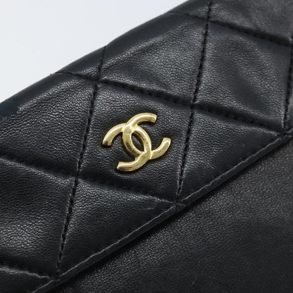 CHANEL Matelasse Pouch Lamb Skin Black CC Auth fm5306