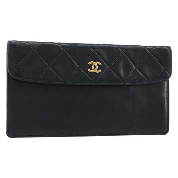 CHANEL Matelasse Pouch Lamb Skin Black CC Auth fm5306