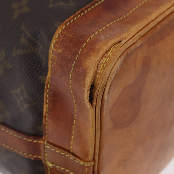 LOUIS VUITTON Monogram Petit Noe Shoulder Bag M42226 LV Auth fm5473