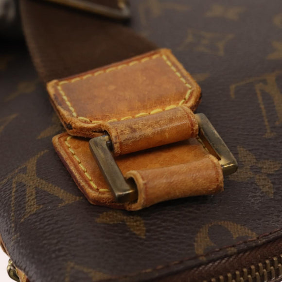 LOUIS VUITTON Monogram Pochette Bosphore Shoulder Bag M40044 LV Auth gh1019