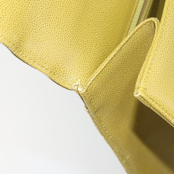 CHANEL Twist Shoulder Bag Caviar Skin Green Gold CC Auth gh1064