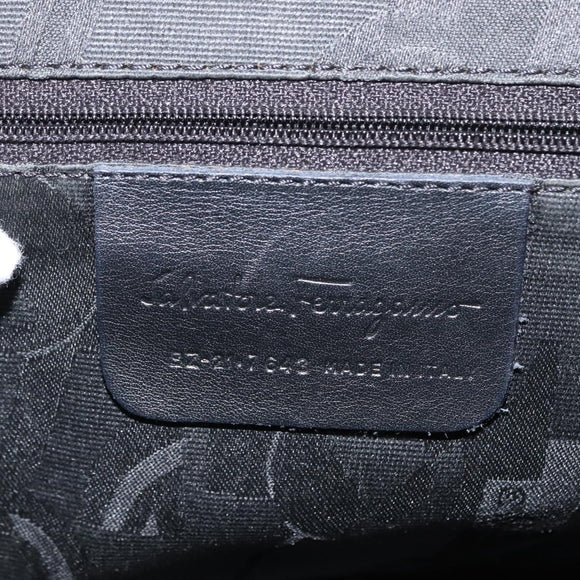 Salvatore Ferragamo Vala Shoulder Bag Leather Black Silver Auth gh1115