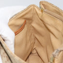 CELINE Macadam Canvas Handtasche PVC Beige Gold Auth gh1223-20