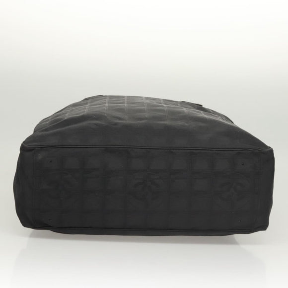 CHANEL New Travel Line Tote Bag Nylon Black CC Auth gh123