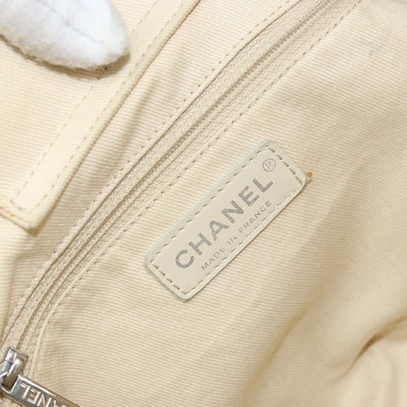 CHANEL Chain V Stitch Shoulder Bag Canvas White Silver CC Auth gh1368