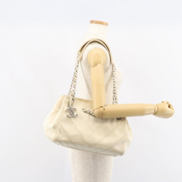 CHANEL Chain V Stitch Shoulder Bag Canvas White Silver CC Auth gh1368
