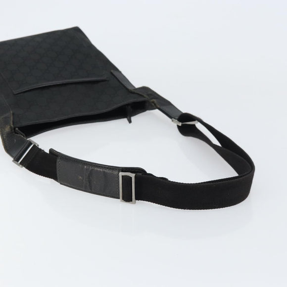 GUCCI GG Canvas Shoulder Bag Black Silver 293572 Auth gh1400