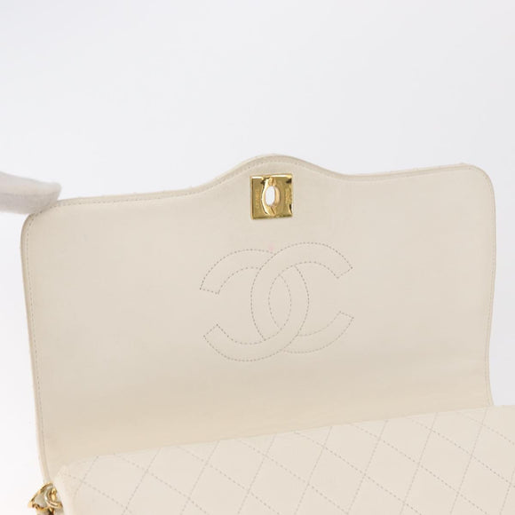 CHANEL Matelasse 25 Chain Shoulder Bag Leather White Gold CC Auth gh1552