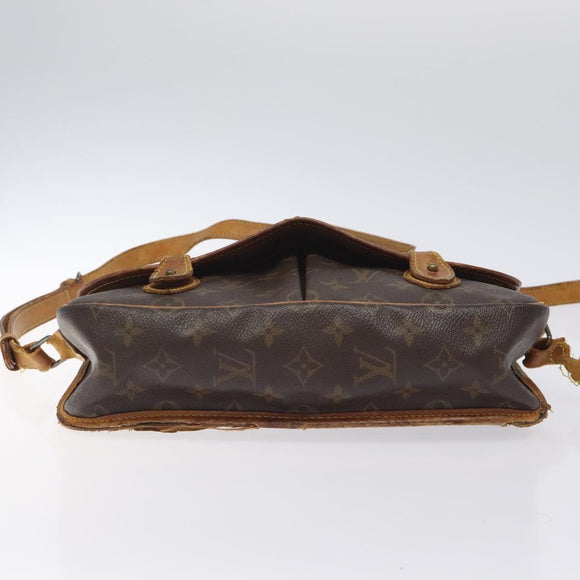 LOUIS VUITTON Monogram Givesier MM Shoulder Bag M42247 LV Auth gh159