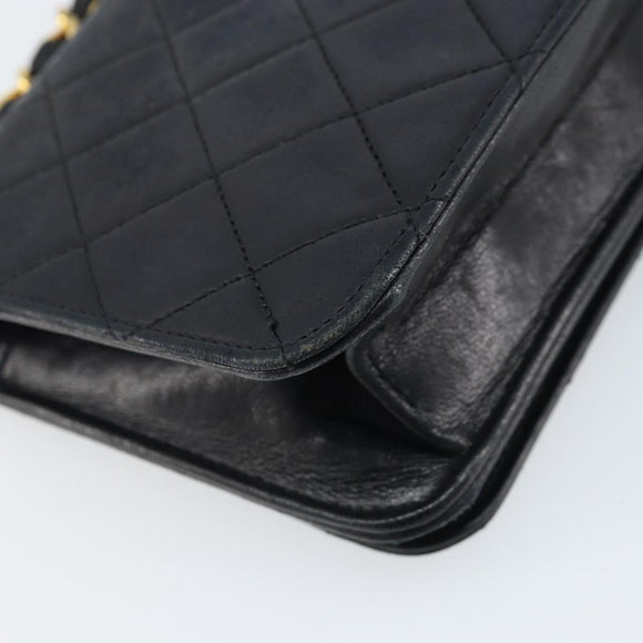 CHANEL Matelasse Chain Shoulder Bag Leather Black Gold CC Auth gh1758