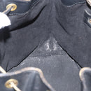 LOUIS VUITTON Epi Petit Noe Schultertasche Schwarz M44102 LV Auth gh1817-21