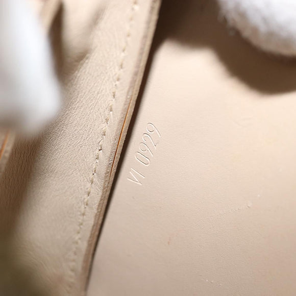 LOUIS VUITTON Monogram Vernis Lexington Pouch Beige M91010 LV Auth gh1874