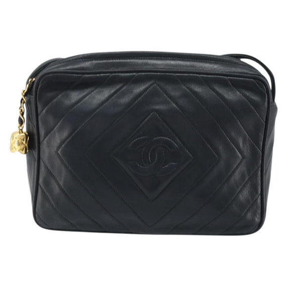 CHANEL Matelasse Shoulder Bag Lamb Skin Black Gold CC Auth gh1958