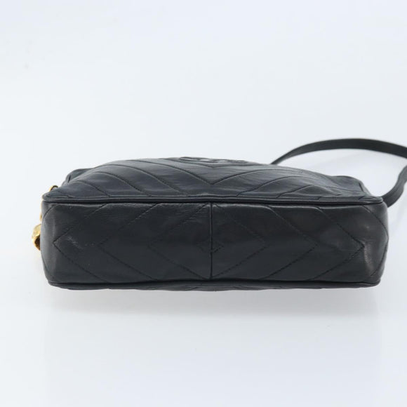 CHANEL Matelasse Shoulder Bag Lamb Skin Black Gold CC Auth gh1958