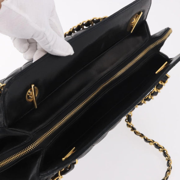 CHANEL Matelasse Chain Shoulder Bag Lamb Skin Black Gold CC Auth gh2091