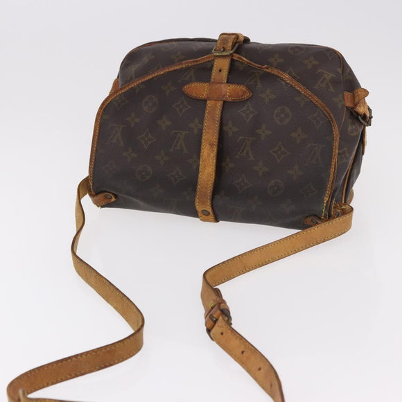 LOUIS VUITTON Monogram Saumur 30 Shoulder Bag M42256 LV Auth gh2120