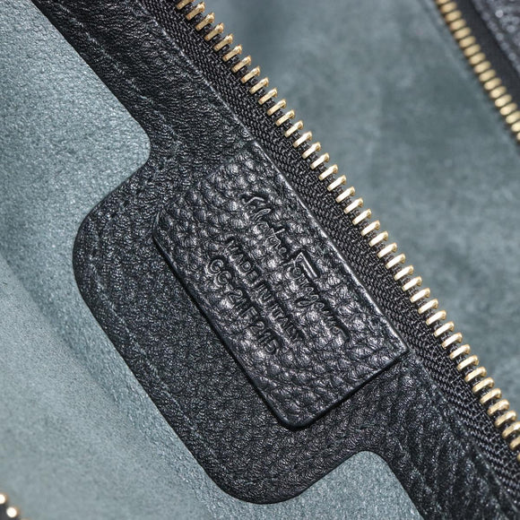 Salvatore Ferragamo Gancini Tragetasche Leder Schwarz Gold Auth gh2138
