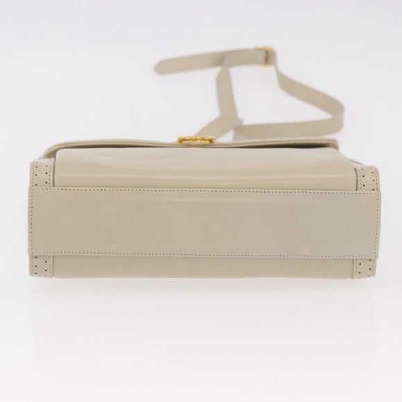 Salvatore Ferragamo Gancini Shoulder Bag Leather Ivory Gold Auth gh2195