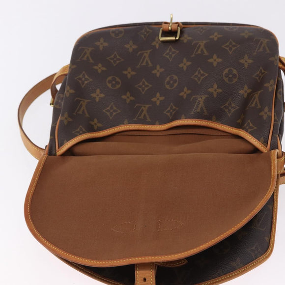 LOUIS VUITTON Monogram Saumur 30 Shoulder Bag M42256 LV Auth gh2291A