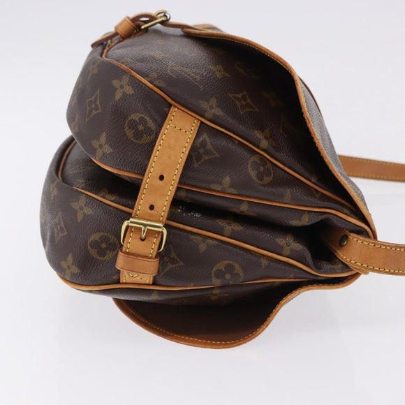 LOUIS VUITTON Monogram Saumur 30 Shoulder Bag M42256 LV Auth gh2291A