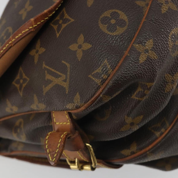 LOUIS VUITTON Monogram Saumur 30 Shoulder Bag M42256 LV Auth gh2324
