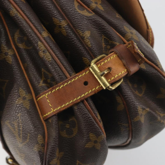 LOUIS VUITTON Monogram Saumur 30 Shoulder Bag M42256 LV Auth gh2324