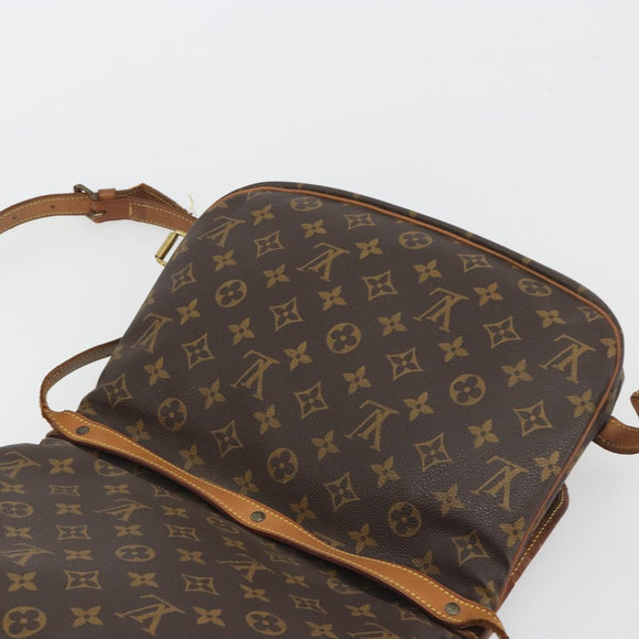LOUIS VUITTON Monogram Saumur 30 Shoulder Bag M42256 LV Auth gh2324