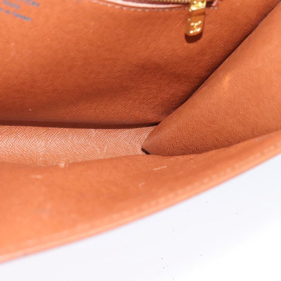 LOUIS VUITTON Monogram Bordeaux 27 Shoulder Bag M51797 LV Auth gh245