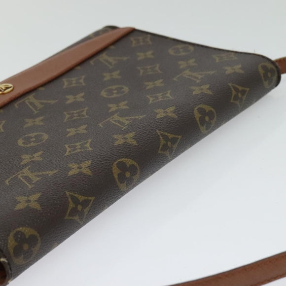 LOUIS VUITTON Monogram Bordeaux 27 Shoulder Bag M51797 LV Auth gh245